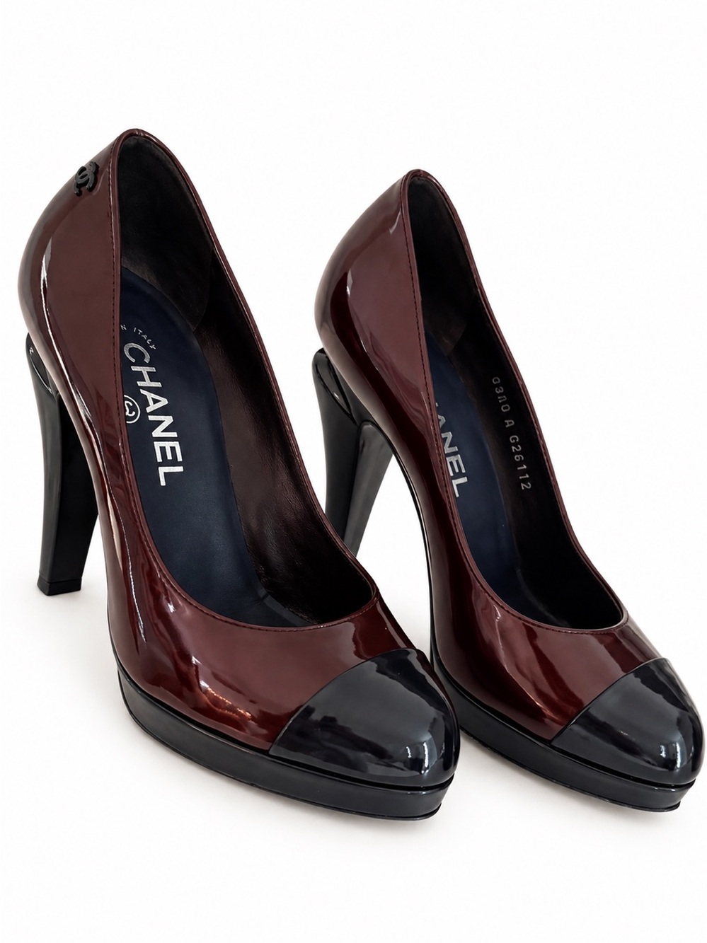 CHANEL Vintage Burgundy Patent Cap Toe Pumps Interlocking CC IT 37 US 7